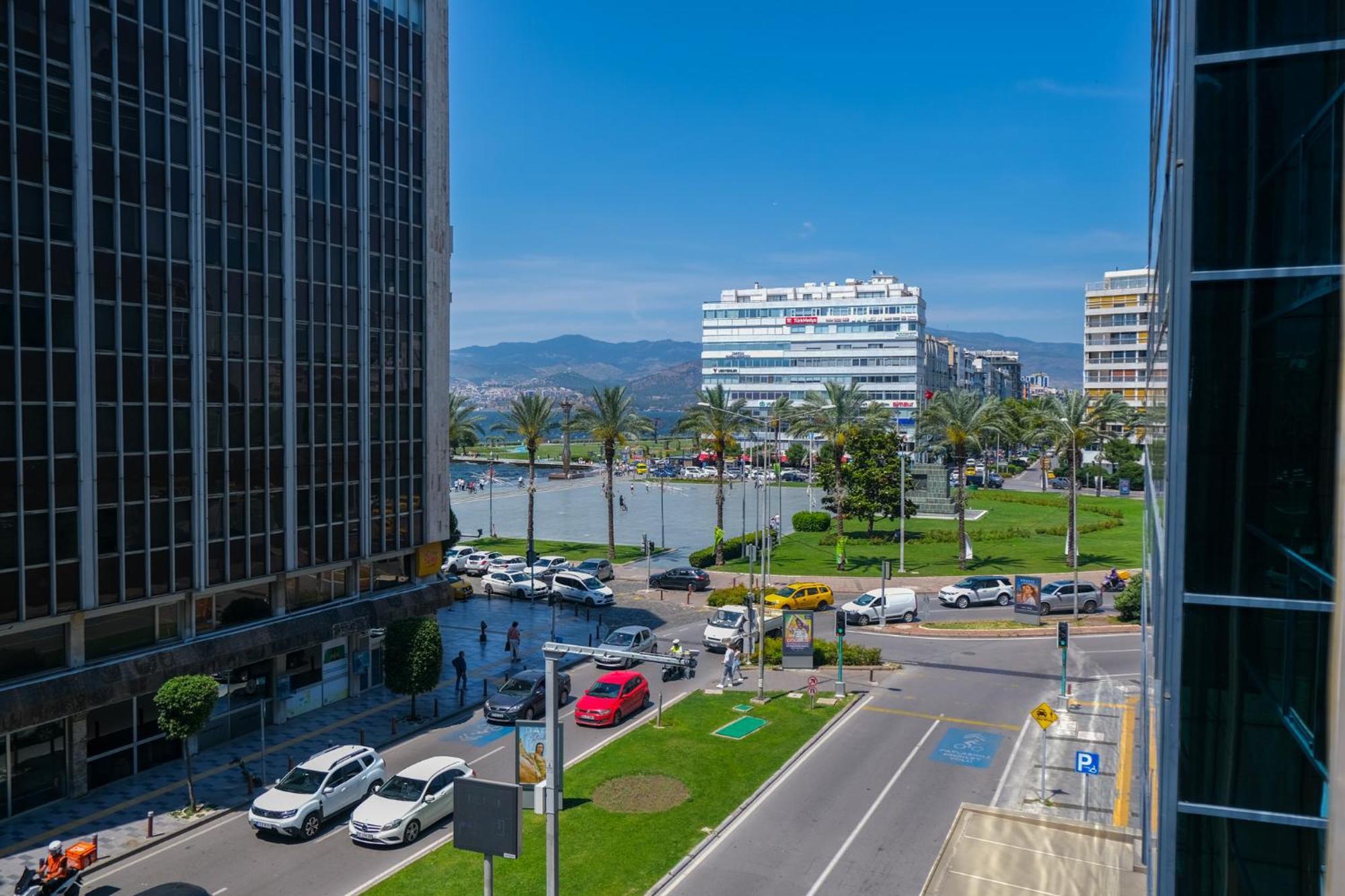 Bulvar Hotel İzmir